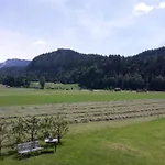 Gaestehaus Egender شقة *