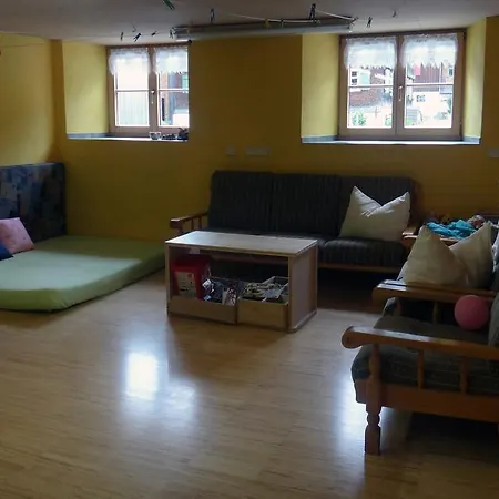 Апартаменты Gaestehaus Egender Безау