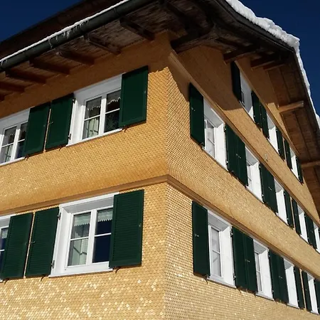 Gaestehaus Egender Lägenhet Bezau