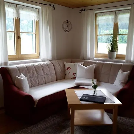 Апартаменты Gaestehaus Egender *